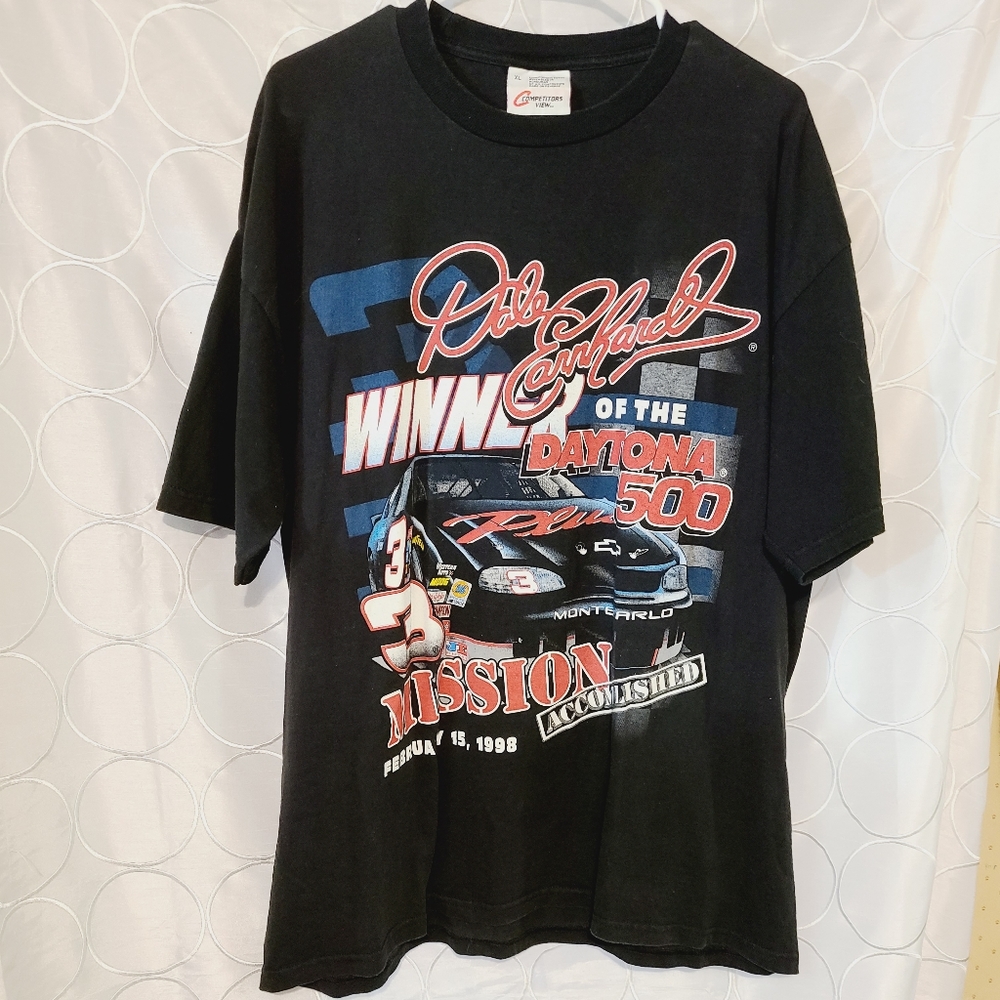 Vintsge Dale Earnhart " Misson Accomplished " Mens T Shirt